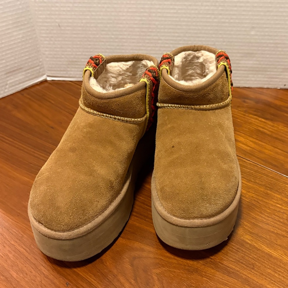 UGG ULTRA MINI BRAID PLATFORM CHESTNUT BOOTS US 8 - image 1